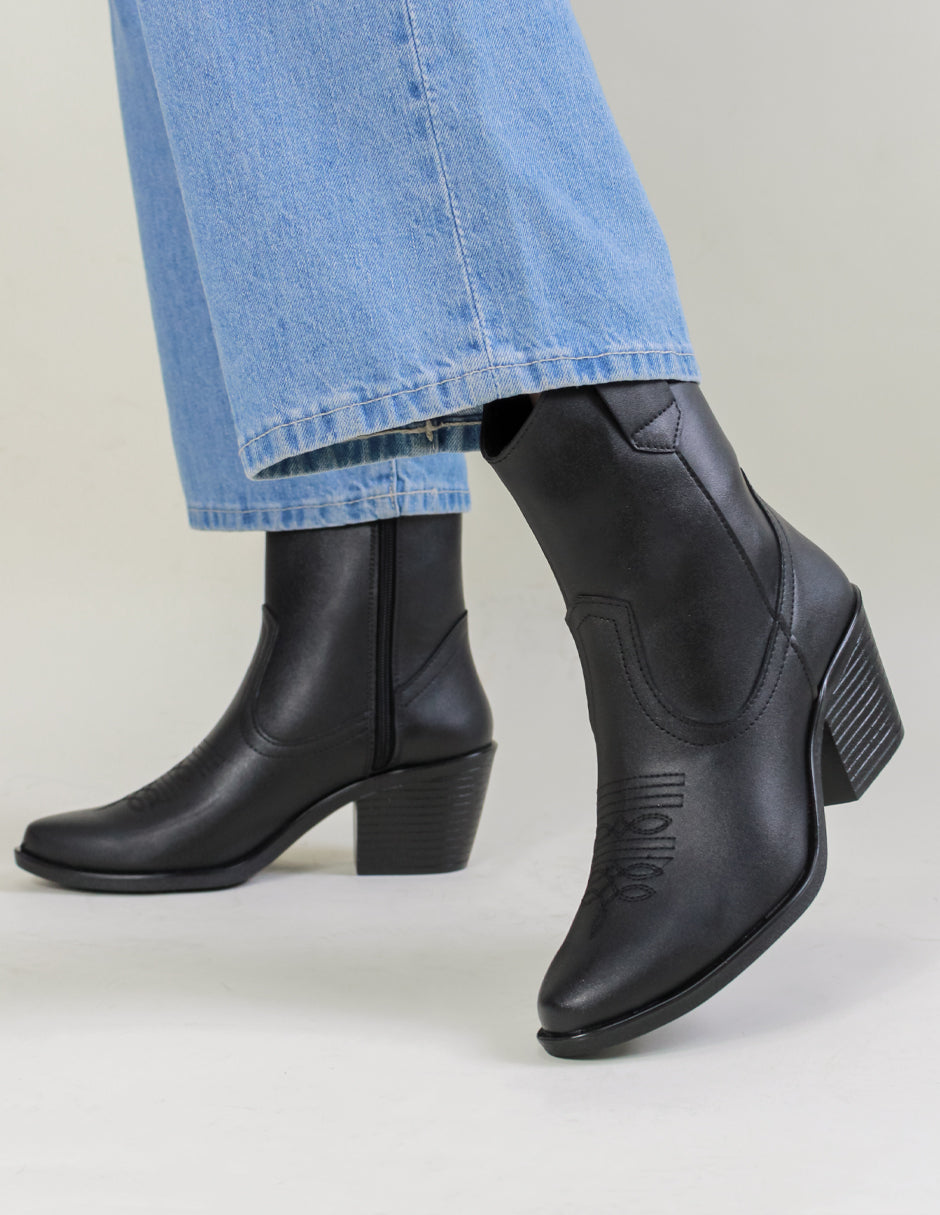 Botas tipo western Wets en Piel vegana – Negro