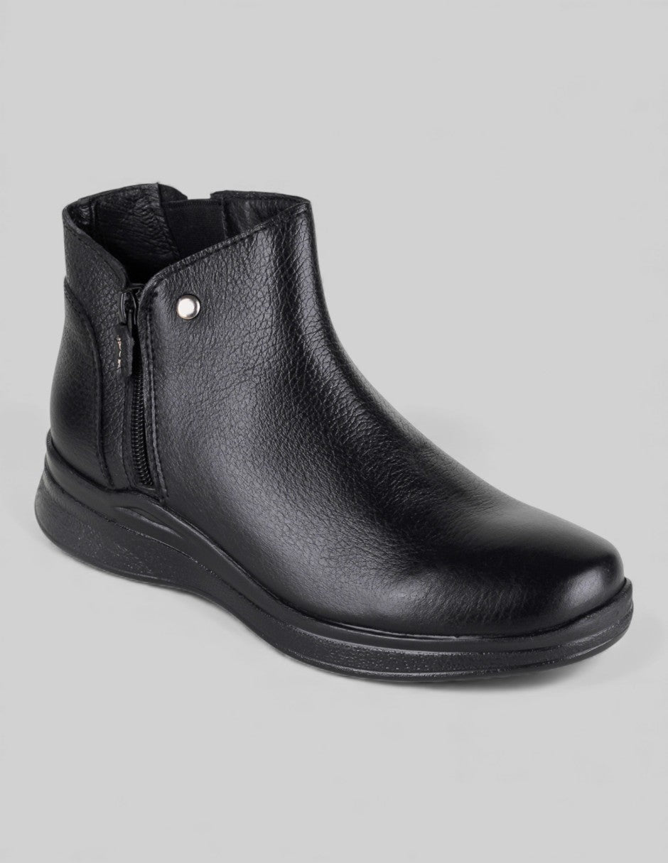 Botín con cuña  Hand made en Piel vegana – Negro