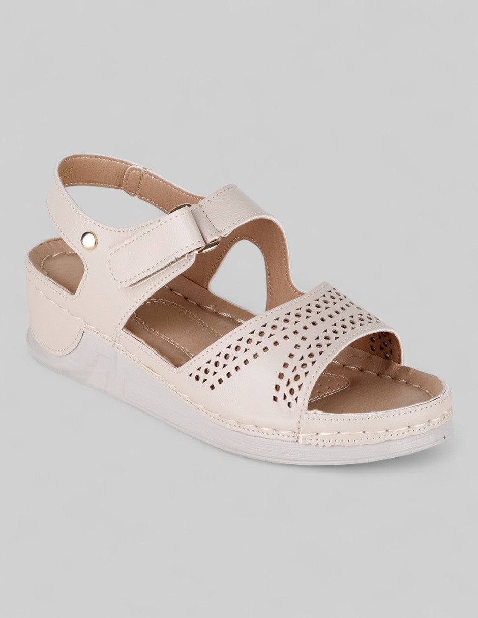 Piel vegana,Mujer,RBCOLLECTION,Beige,Beige,Beiges,PARA,0,Sandalias de piso,OI25,PKL,131025,Velcro,Piel vegana,Con canales antiderrapantes,4 cm,,Boca de pescado,0,Sandalias,Pequeños productores,Mora Confort,Aberturas por computadora,,,Steps