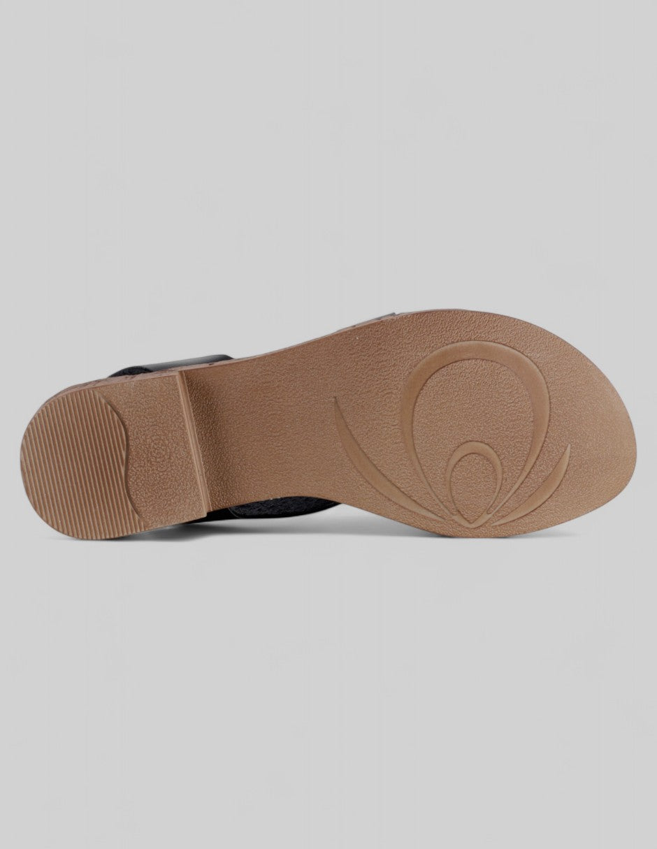 Sandalias de piso Soft en Piel vegana – Negro