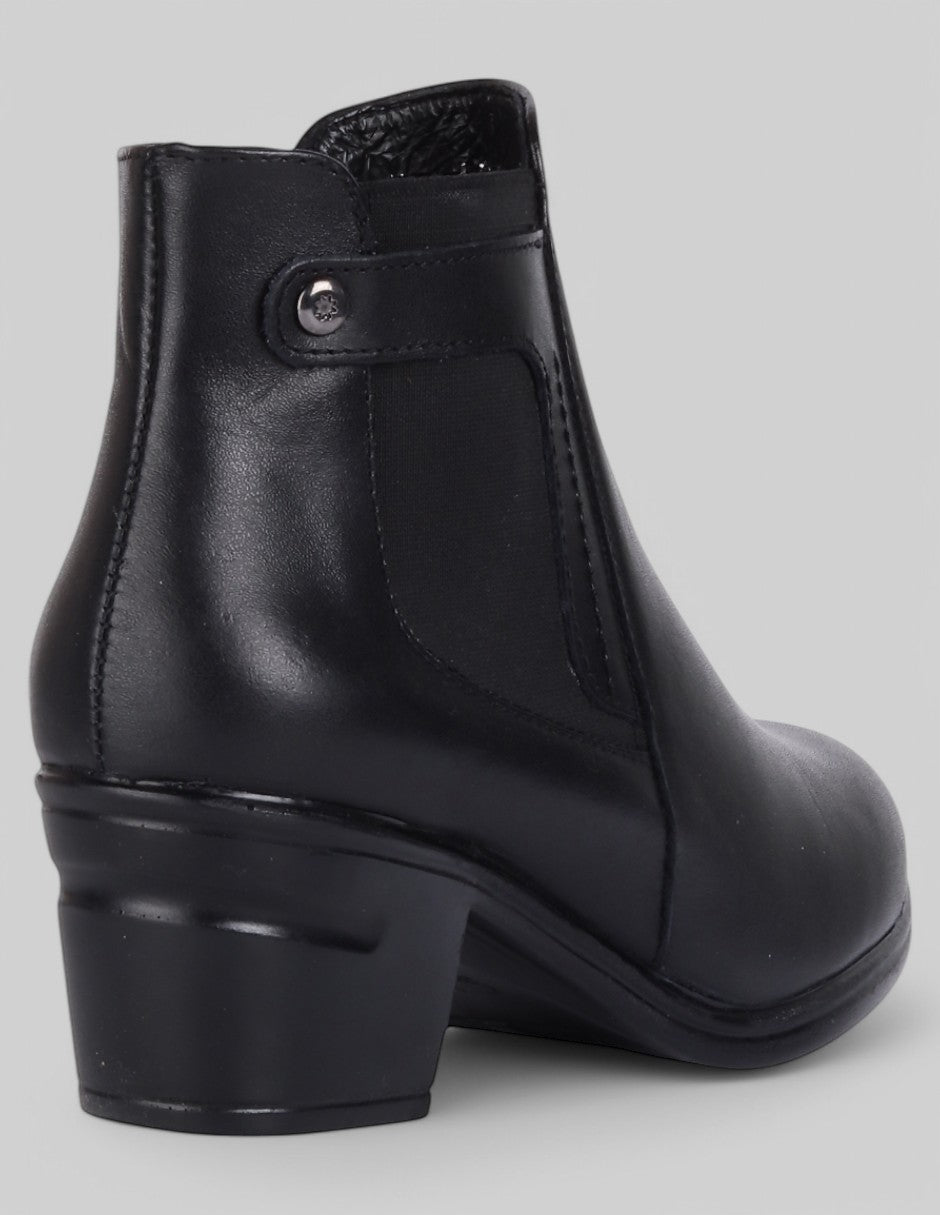 Botín con tacón Girly en Piel – Negro