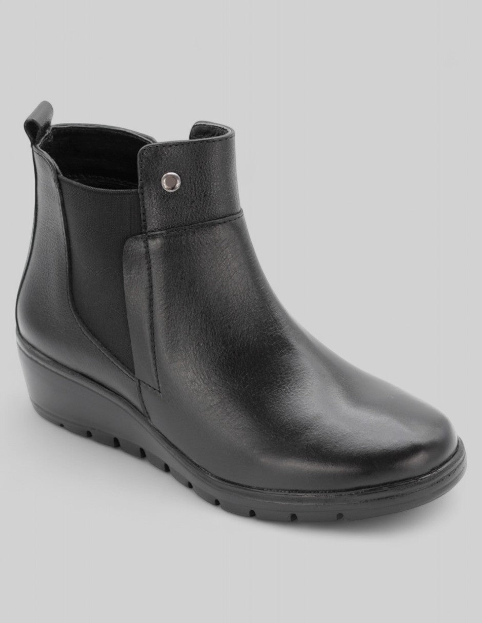 Botín con cuña Hand made en piel – Negro