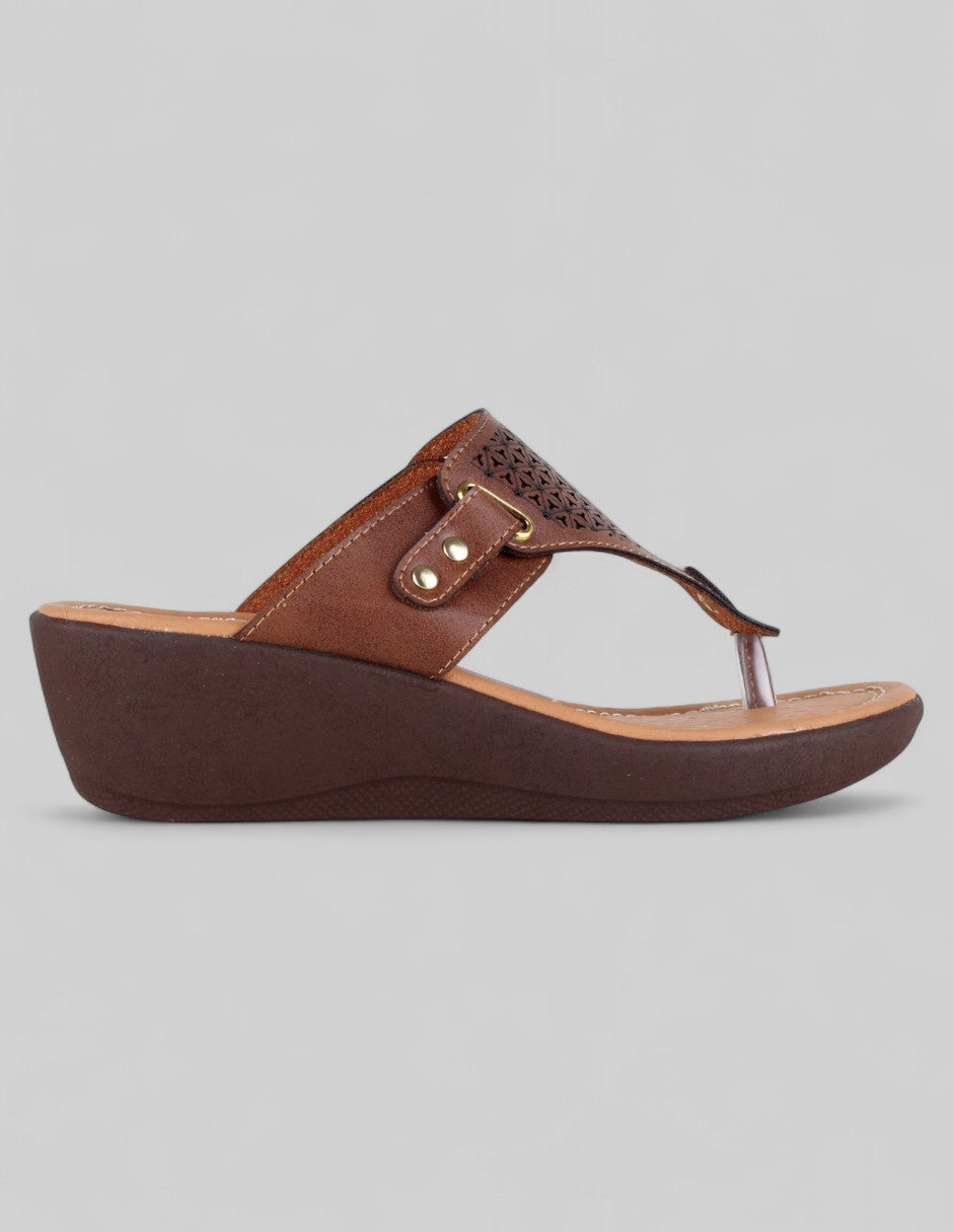 Sandalias con plataforma Naia en Piel vegana – Café