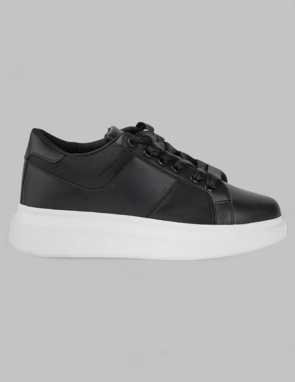 Tenis con cordones Exterior Sintético Color Negro Para Mujer De RBCOLLECTION
