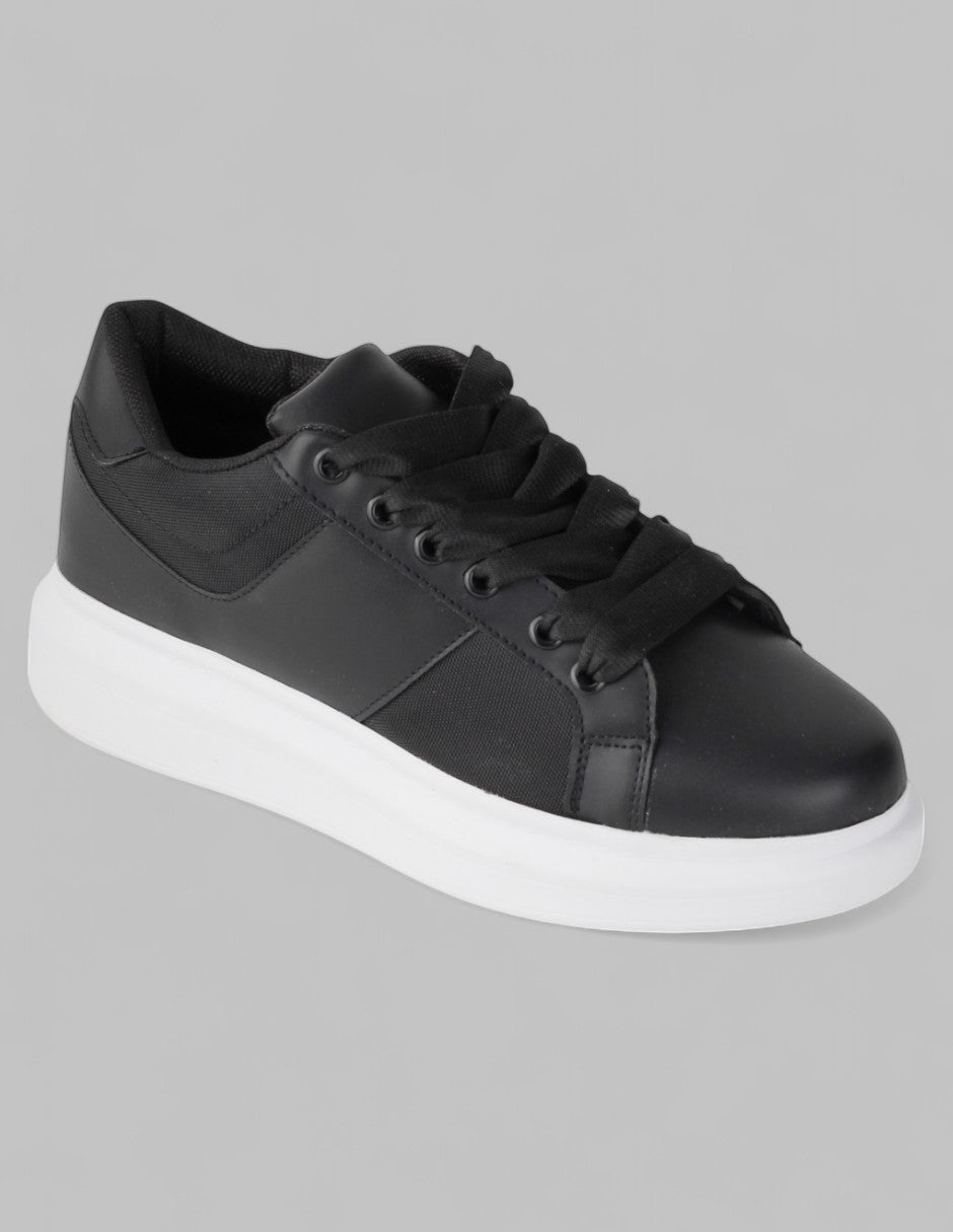 Tenis con cordones Chunk Sintético - Negro