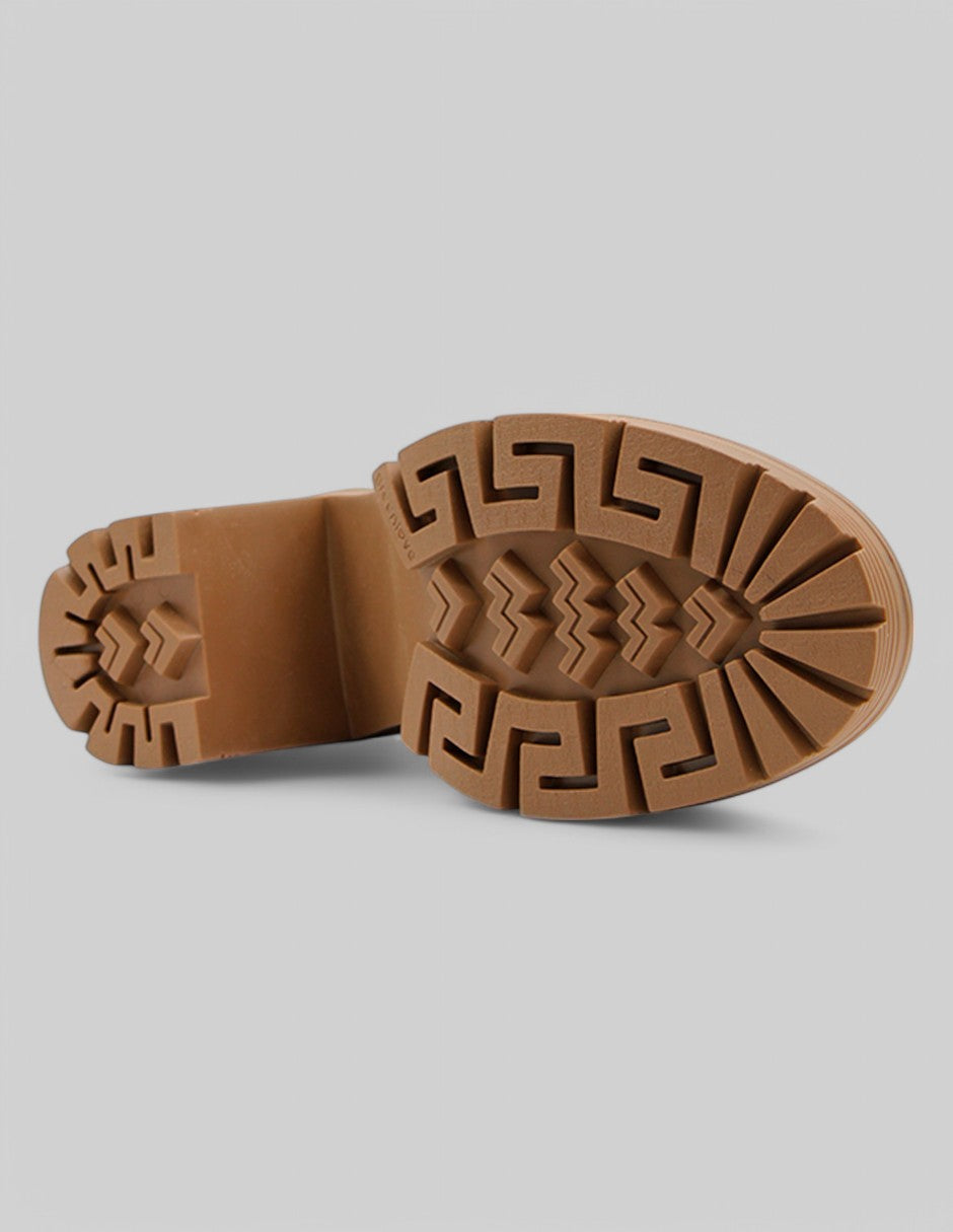 Botín con tacón Melody en Piel vegana – Café