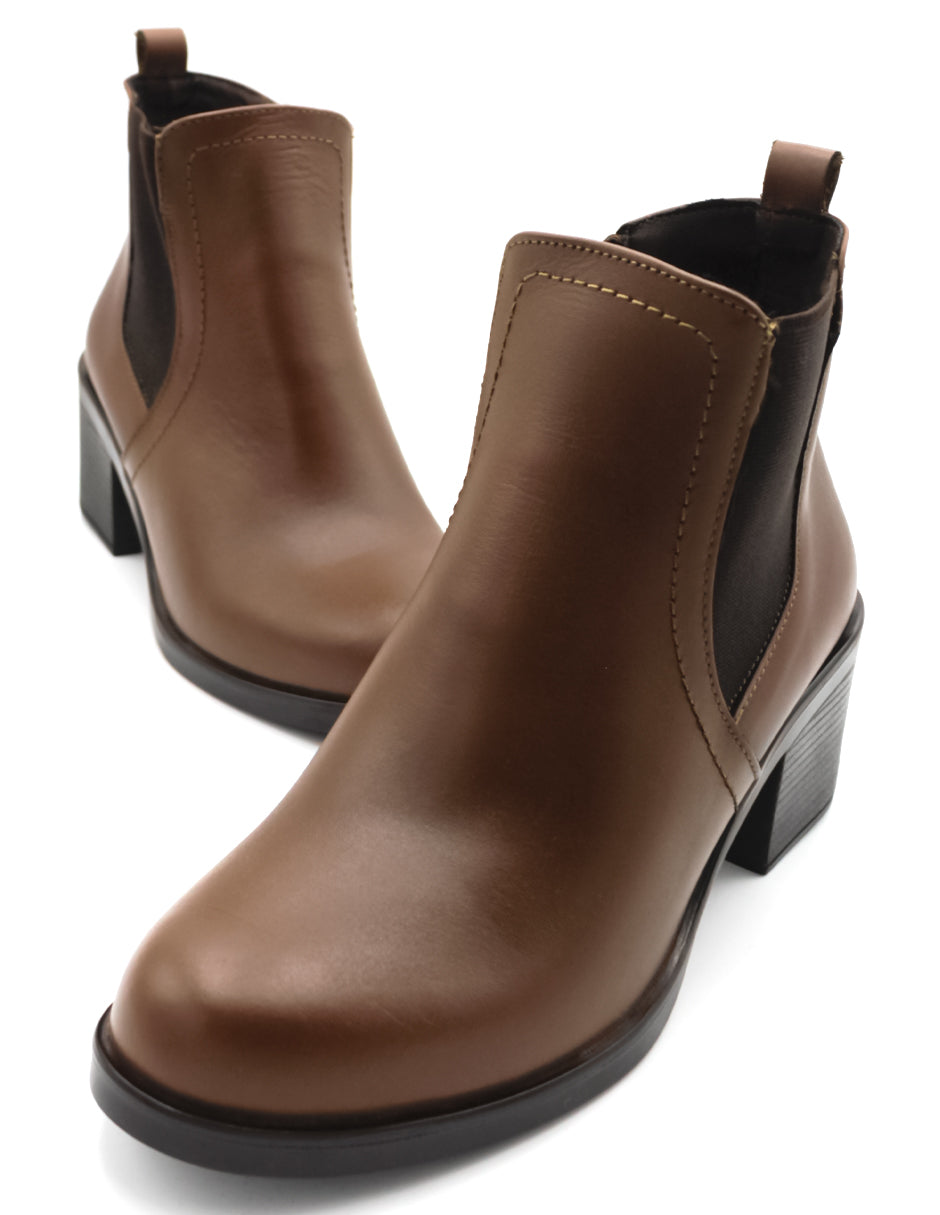 Botín con tacón HandMade en Piel – Café