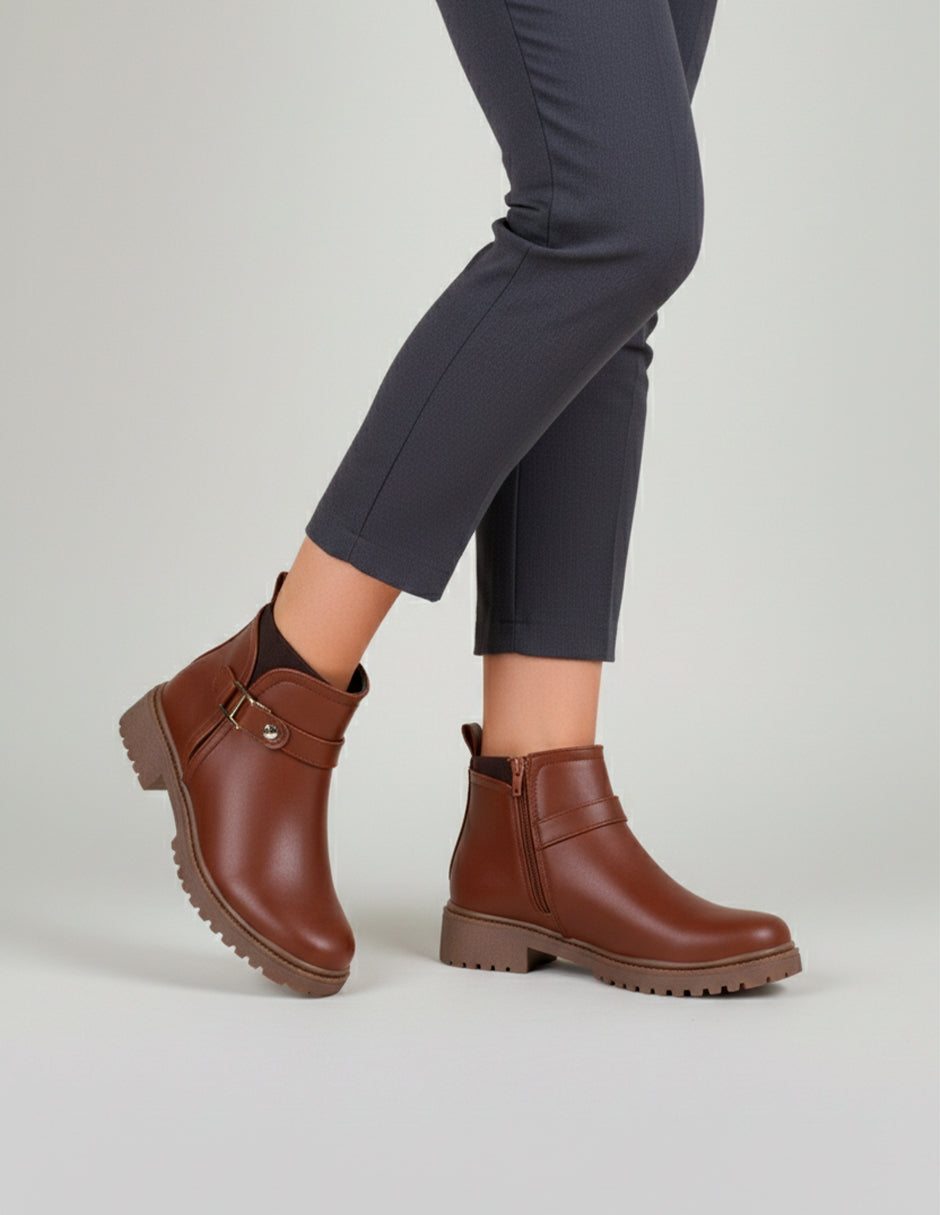 Botín con tacón Terre en Piel vegana – Café