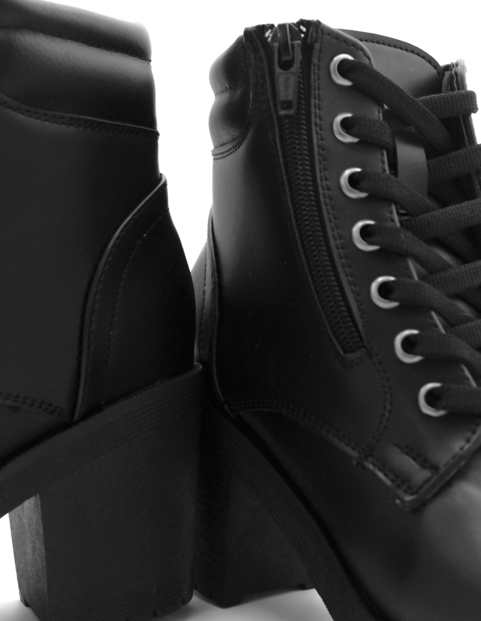 Botín con tacón Storm en Piel vegana – Negro