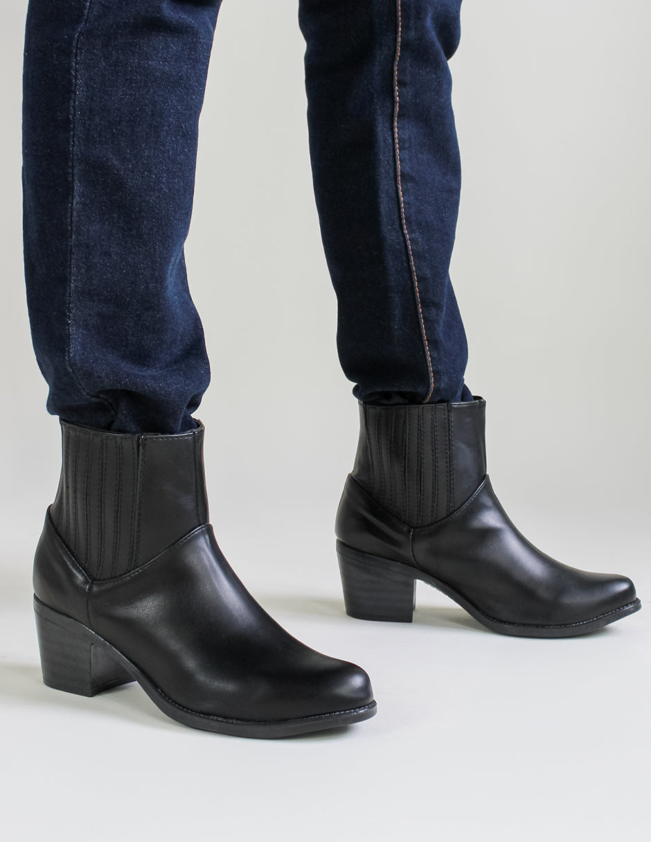 Botas tipo western Wets en Piel vegana – Negro