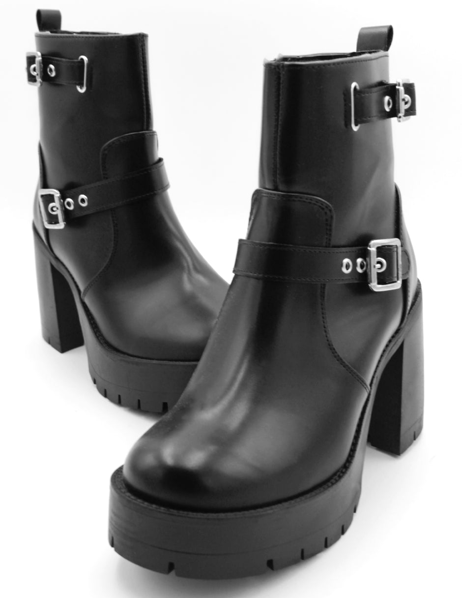 Botín con tacón Osom en Piel vegana – Negro