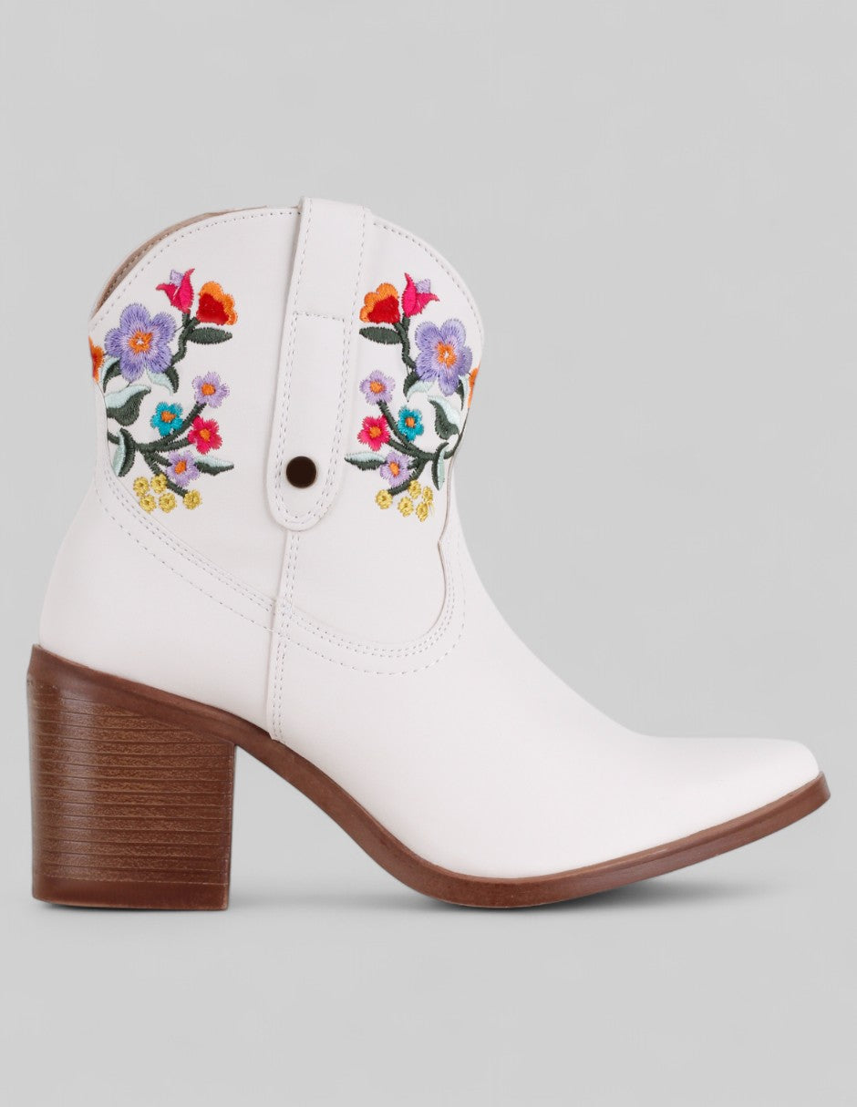 Botas tipo western West en Piel vegana – Blanco