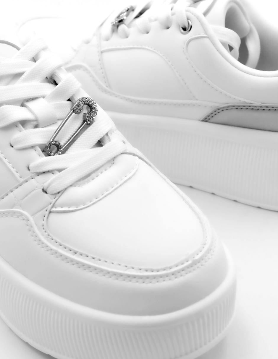 Tenis con cordones  B&C en Piel vegana – Blanco