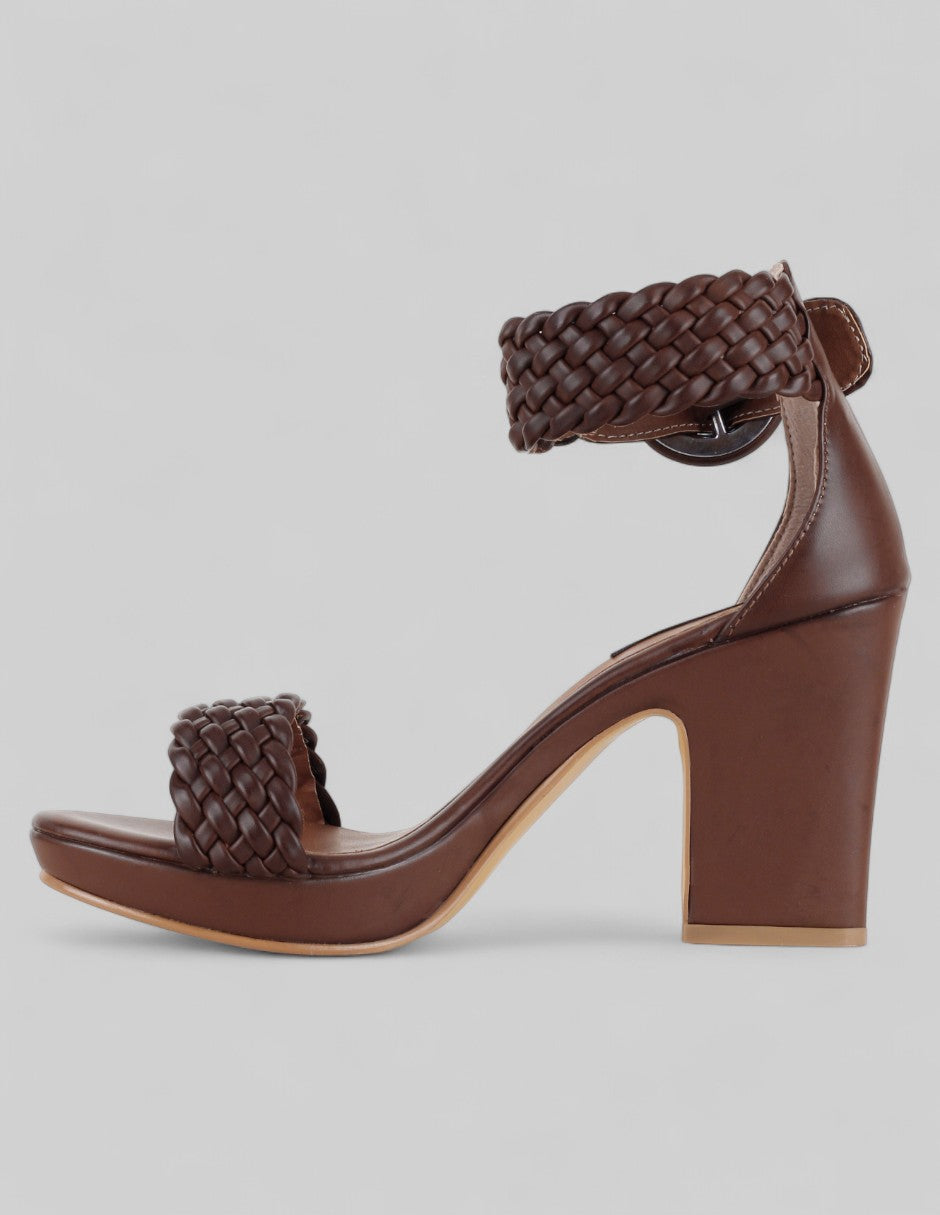 Sandalia con tacón Sylen en Piel vegana – Café