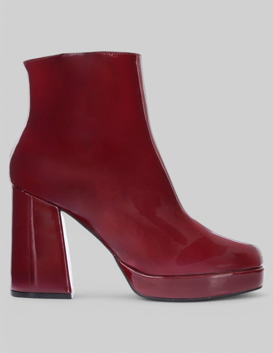 Botín con tacón Delta en Charol – Rojo