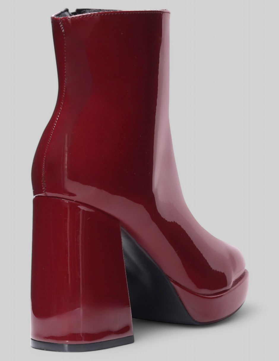 Botín con tacón Delta en Charol – Rojo