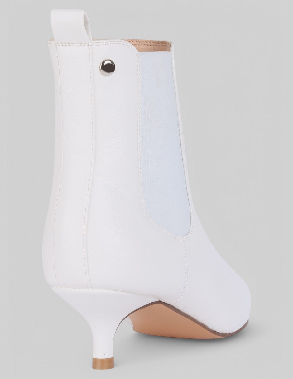 Botín con tacón Kitten en Piel vegana – Blanco