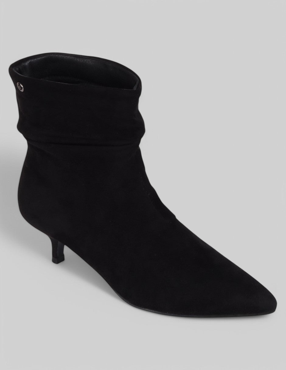Botín con tacón Exterior Gamuza sintética Color Negro Para Mujer De RBCOLLECTION