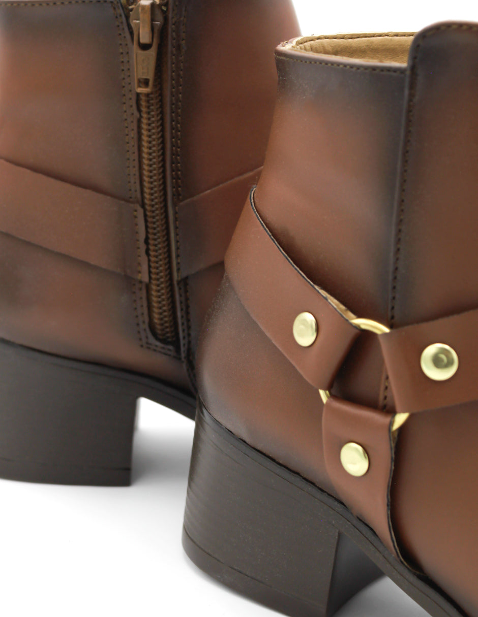 Botín con tacón Wets en Piel vegana – Café