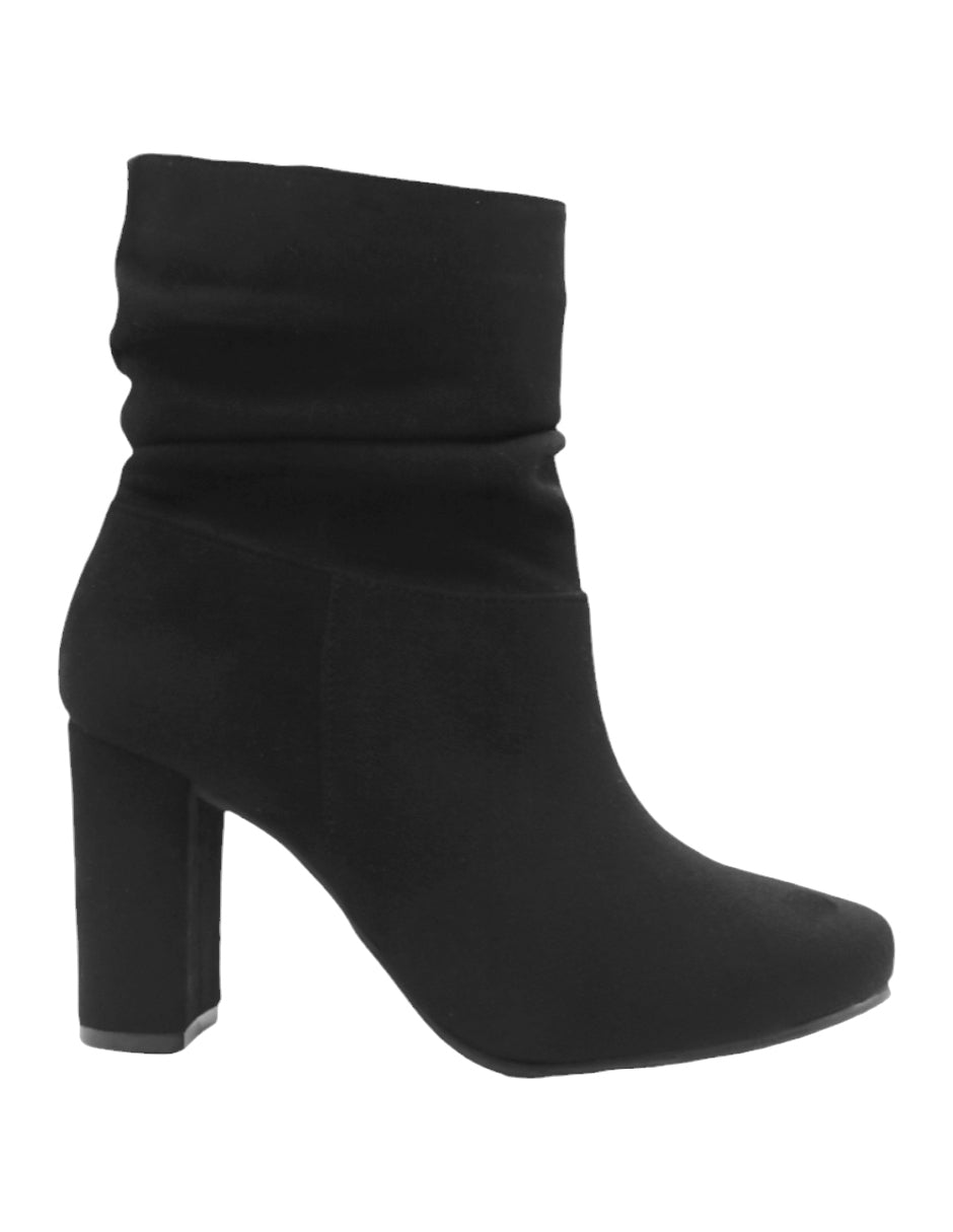 Botín con tacón Nevada en Gamuza – Negro