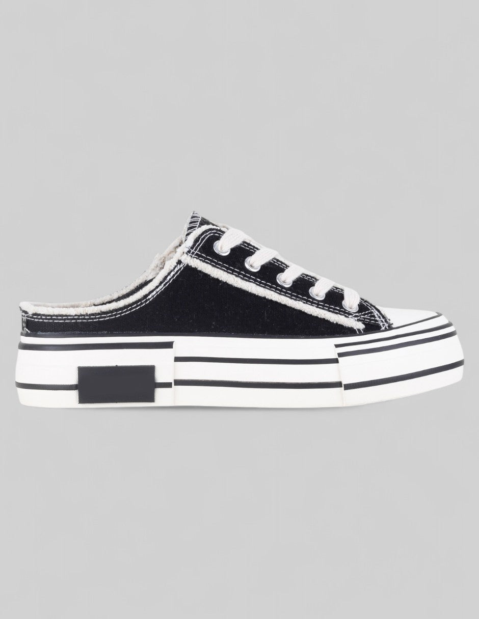 Tenis con cordones Switch en Textil – Negro