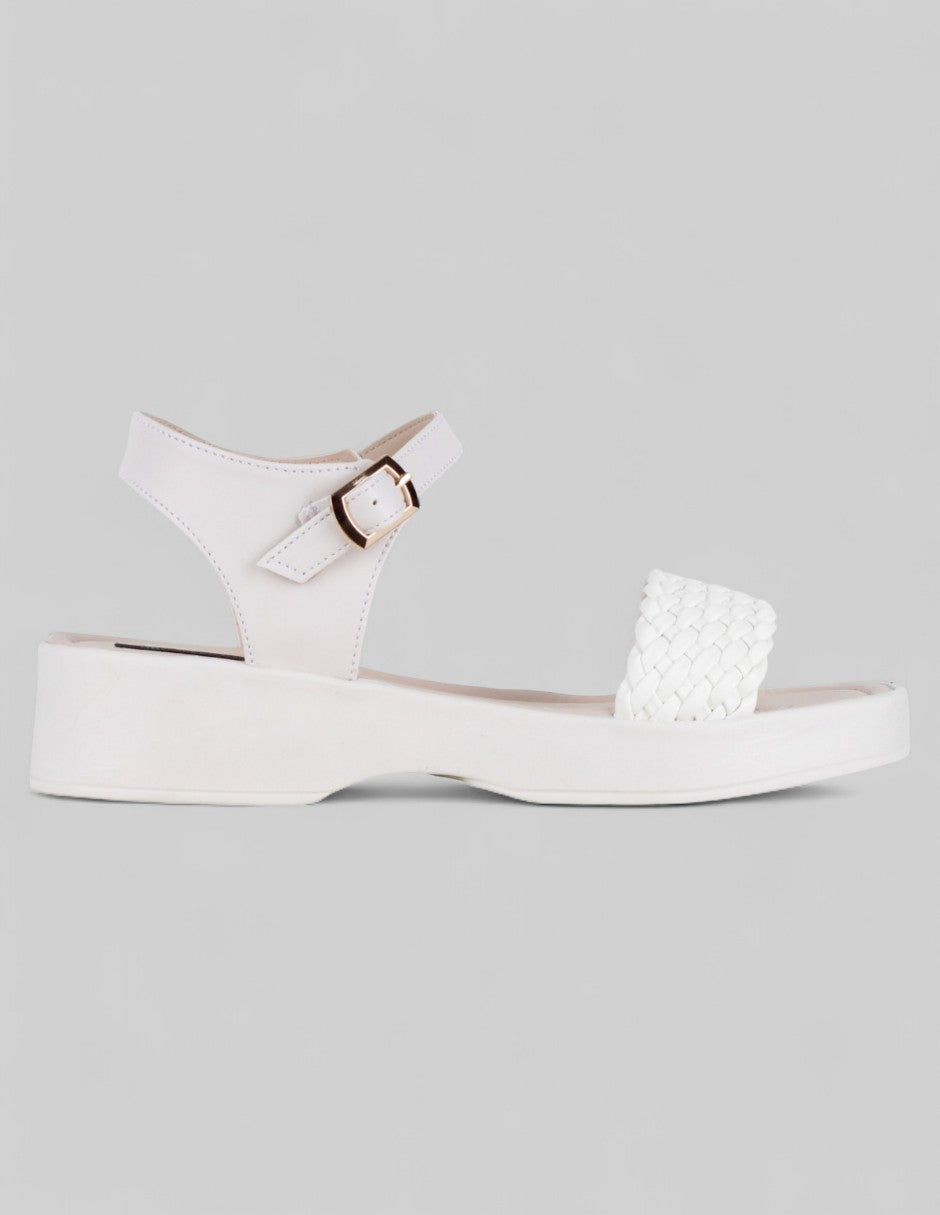 Sandalias de piso Soft en Piel vegana – Beige