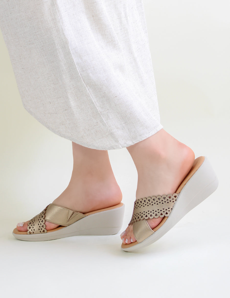 Sandalias con plataforma Pou en Piel vegana - Dorado