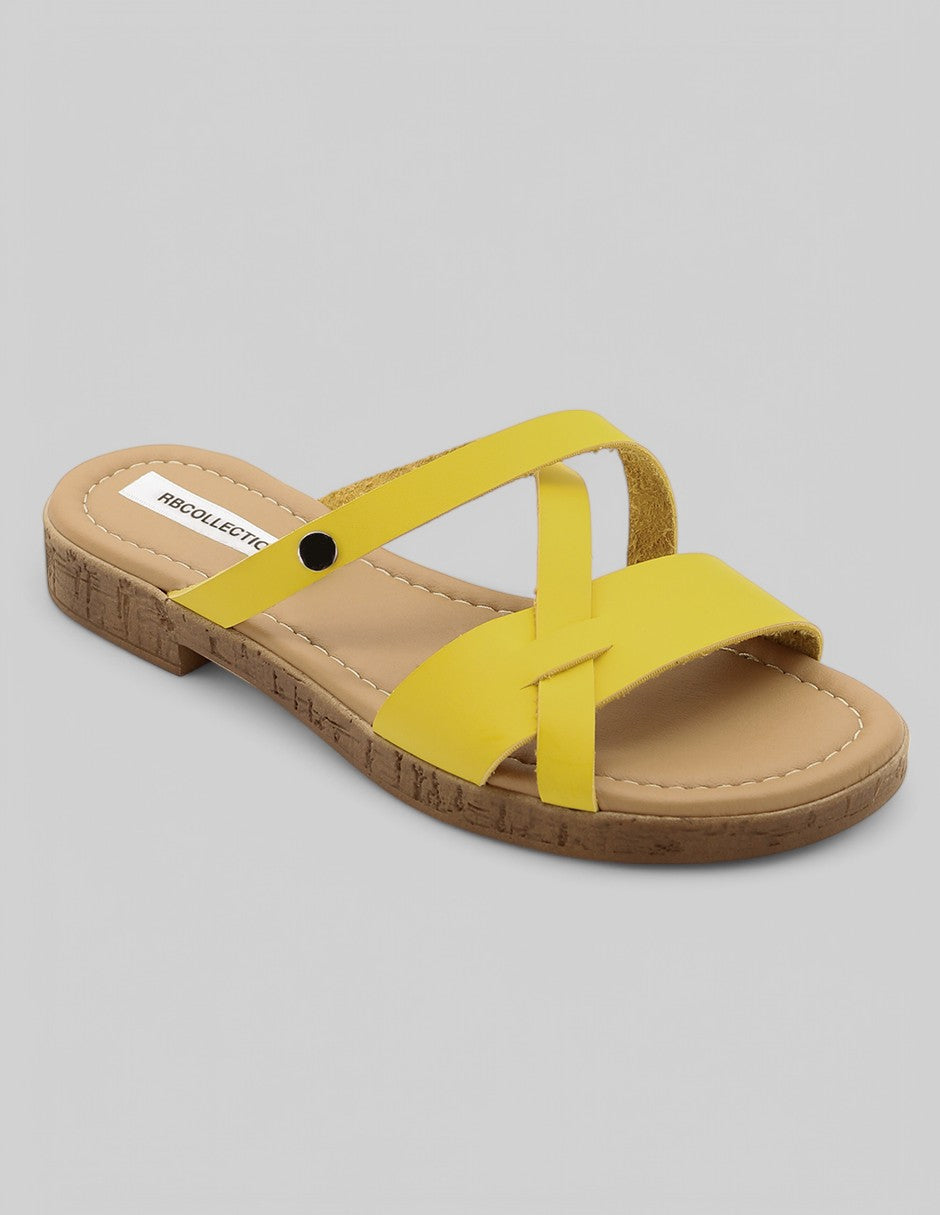 Sandalias de piso Exterior Piel vegana Color Amarillo Para Mujer De RBCOLLECTION
