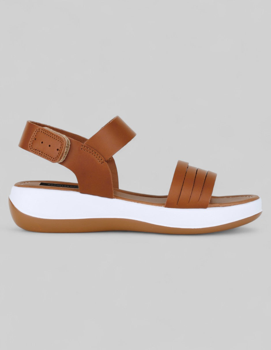 Sandalias con plataforma Soft en Piel vegana – Café