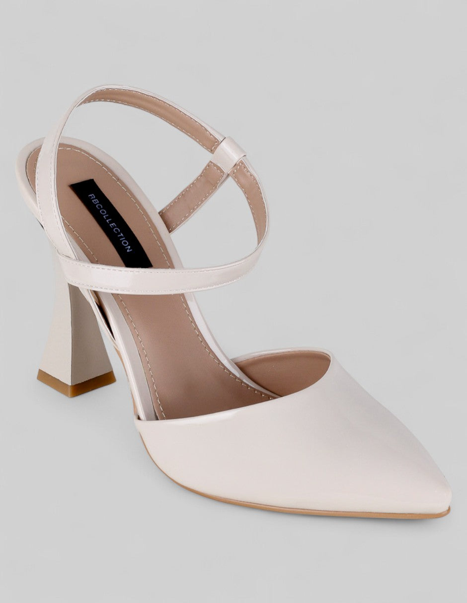 Zapatillas Classy en Charol – Beige