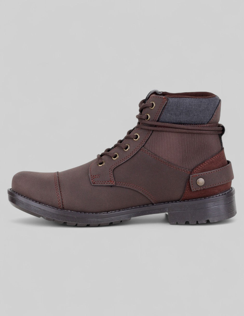 Botas casuales Brent en Piel vegana – Café