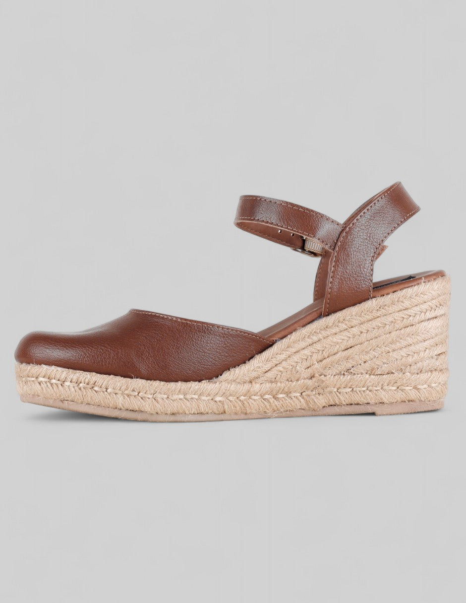 Tacón puente Naia en Piel vegana – Café