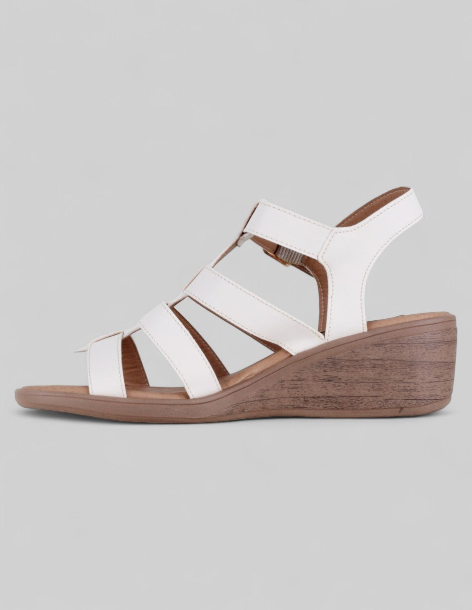 Sandalias con plataforma Soft en Piel vegana – Beige