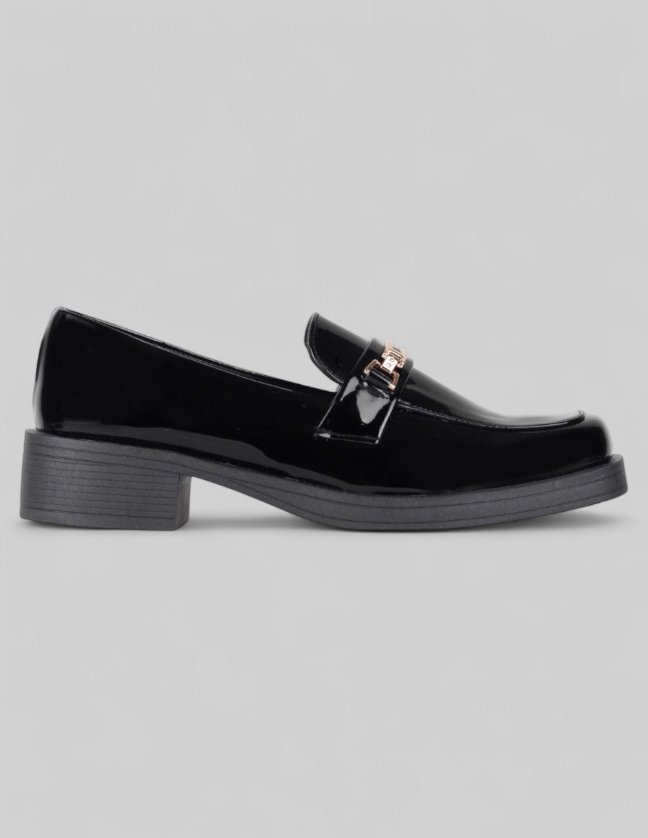 Mocasines Classy en Charol – Negro