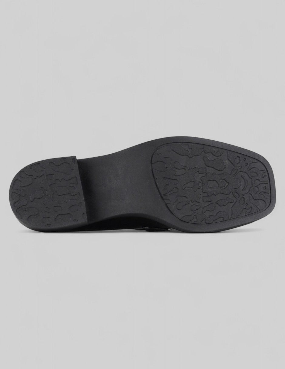 Mocasines Classy en Charol – Negro