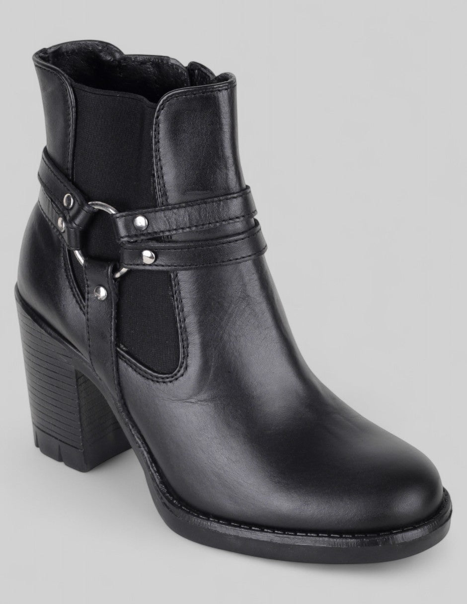 Botín con tacón Exterior Piel Color Negro Para Mujer De RBCOLLECTION