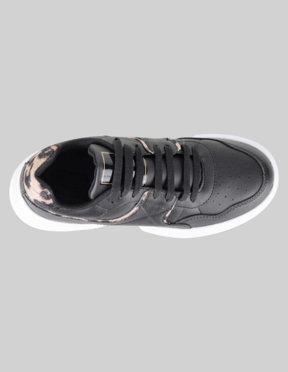 Tenis con cordones  Urban en Piel vegana – Negro