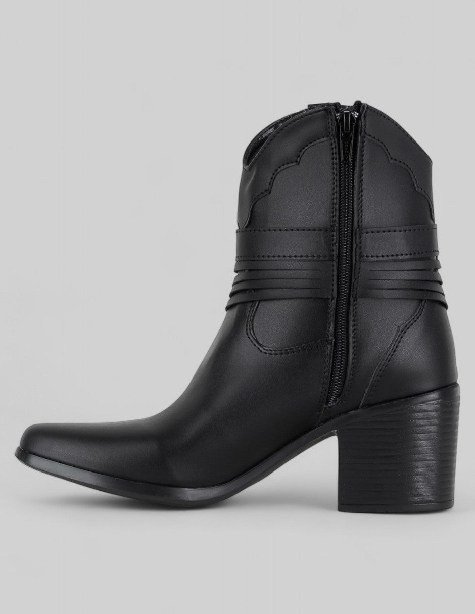 Botas tipo western West en Piel vegana – Negro