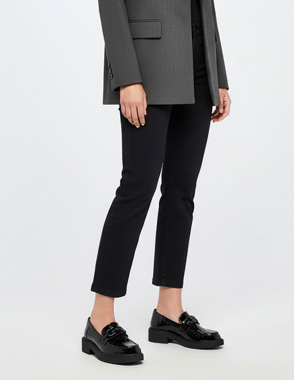 Mocasines Classy en Charol – Negro