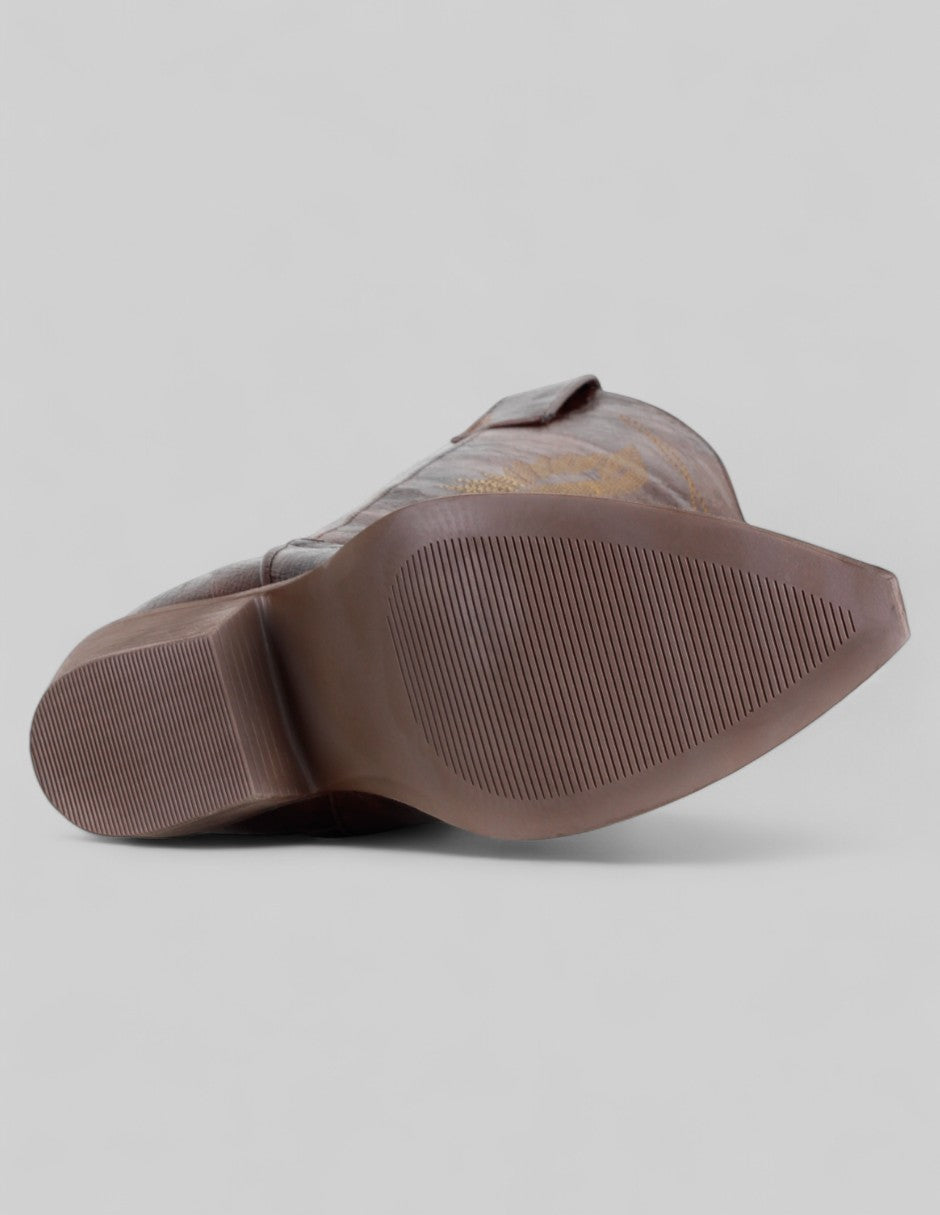 Botas tipo western West en Piel vegana – Café