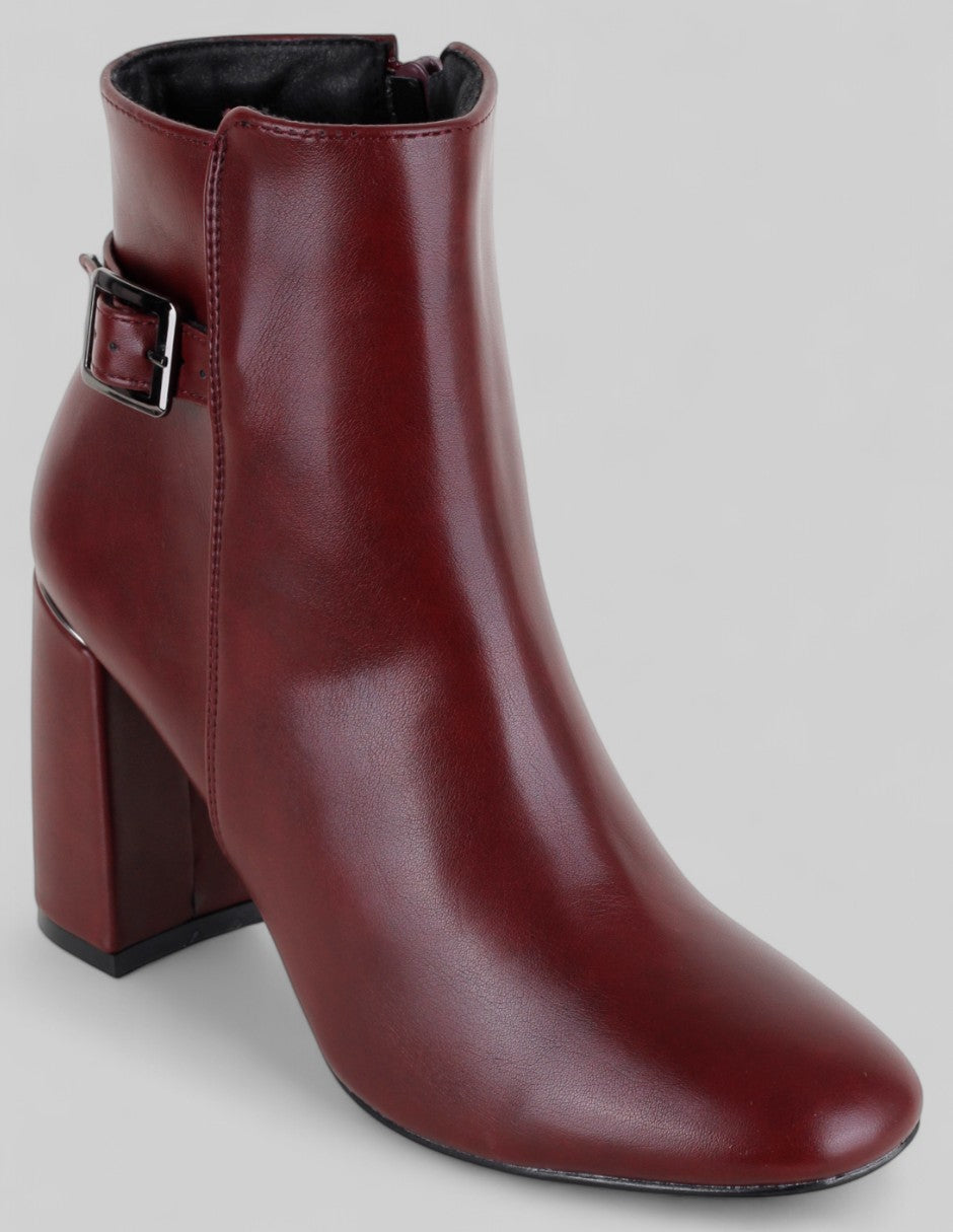 Botín con tacón Exterior Piel vegana Color Vino Para Mujer De RBCOLLECTION