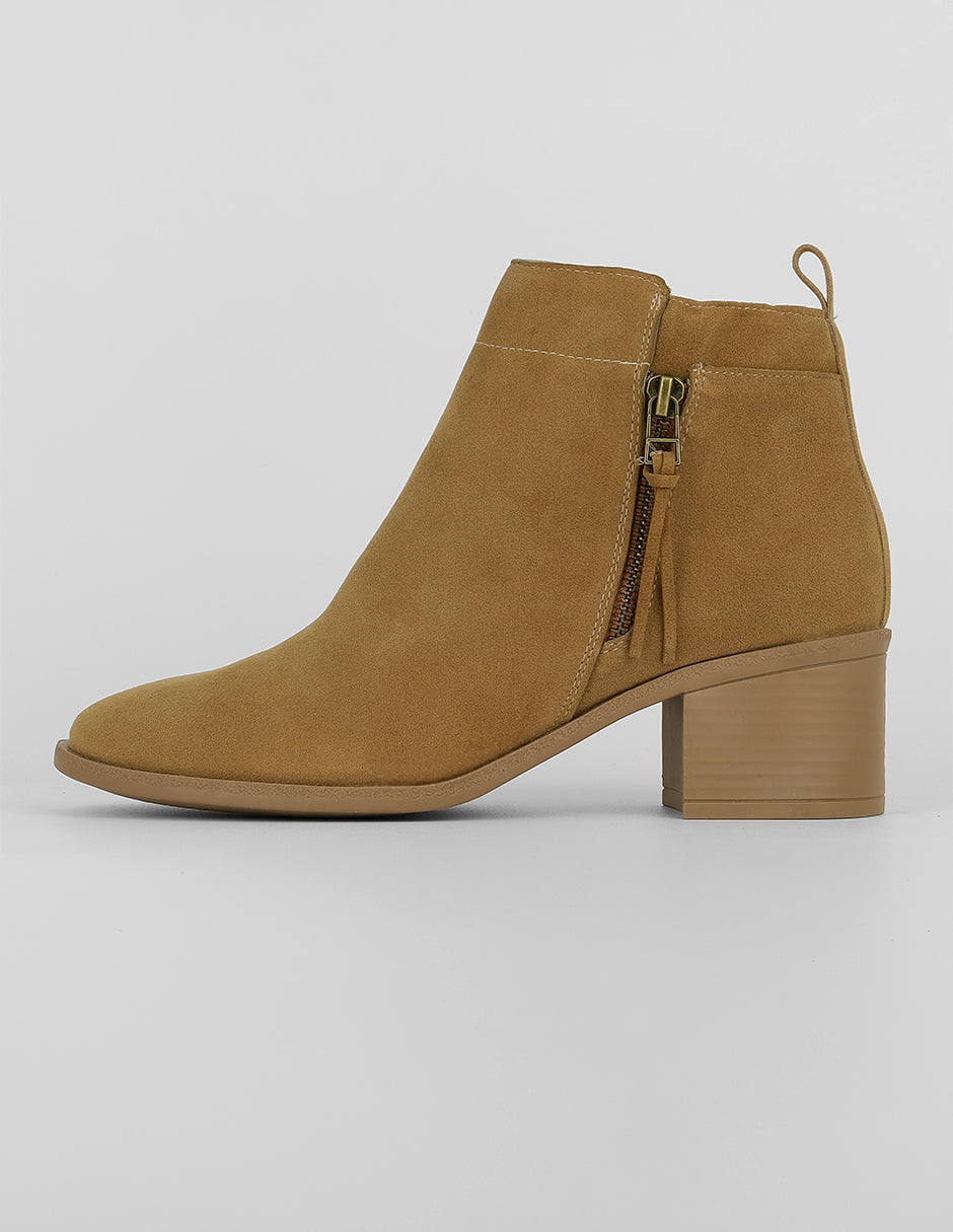 Botas tipo western Exterior Textil Color Café Para Mujer De RBCOLLECTION