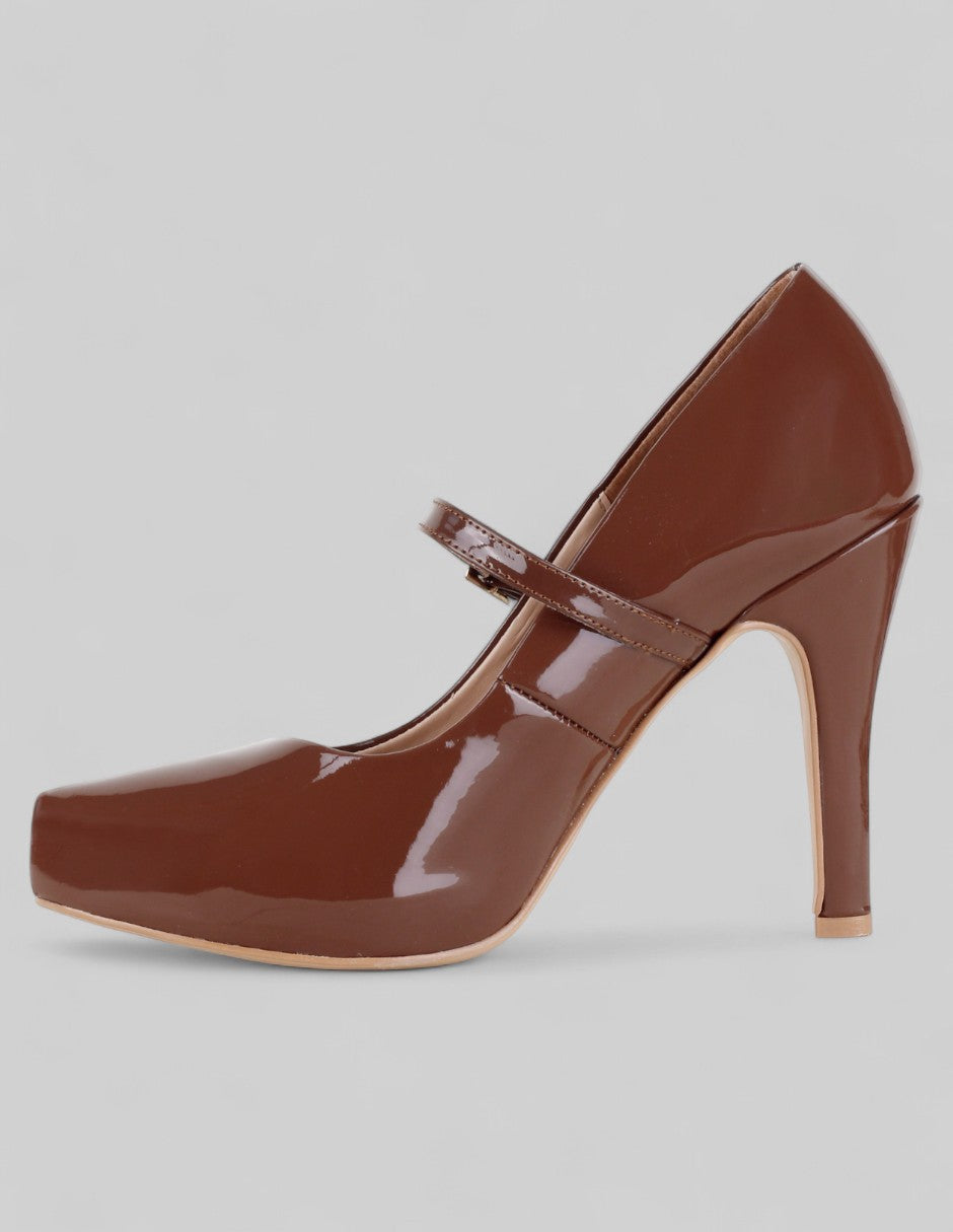 Zapatillas Classy en Charol – Café