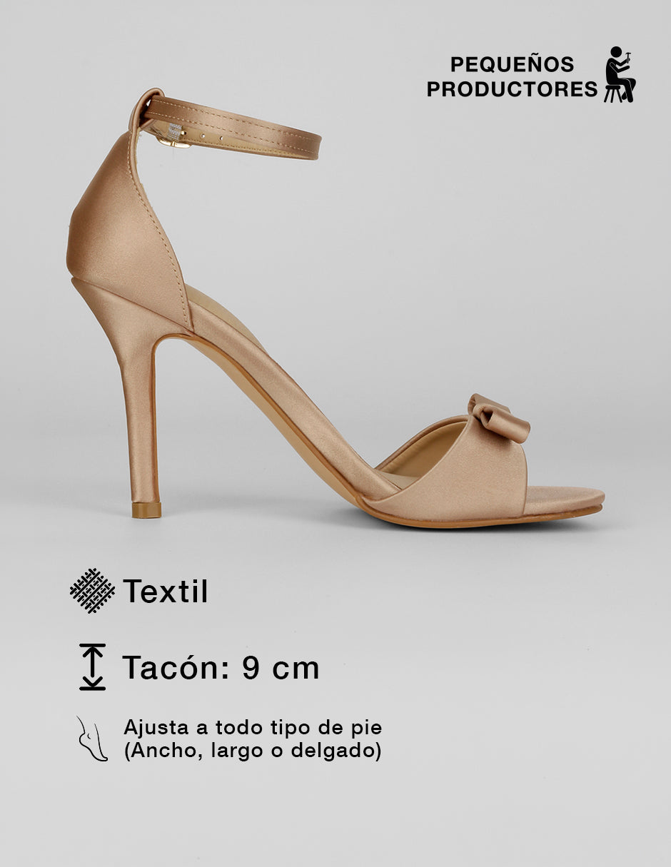 Sandalia con tacón Doll en Textil – Dorado