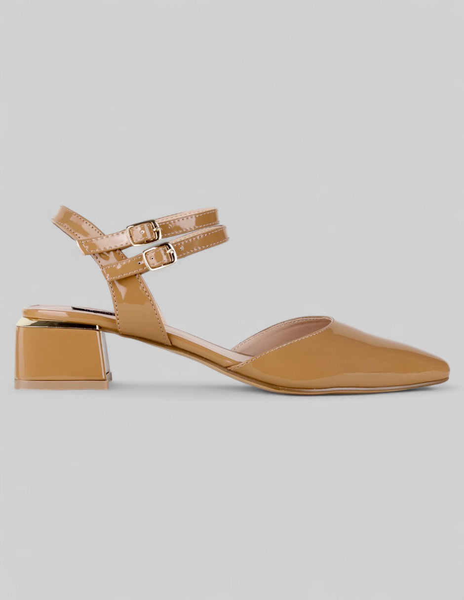 Flats puntales Back en Charol – Café