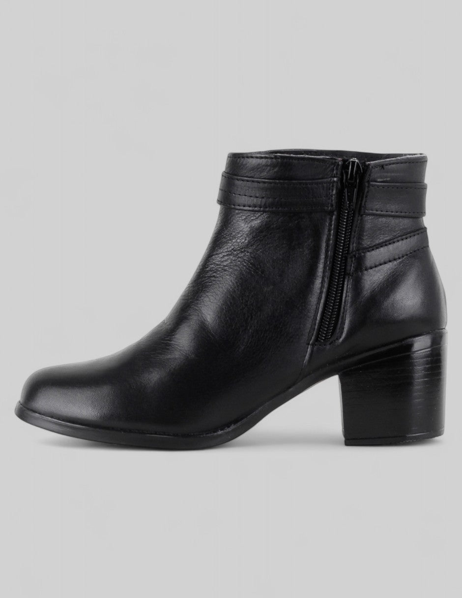 Botín con tacón Hand made en Piel – Negro