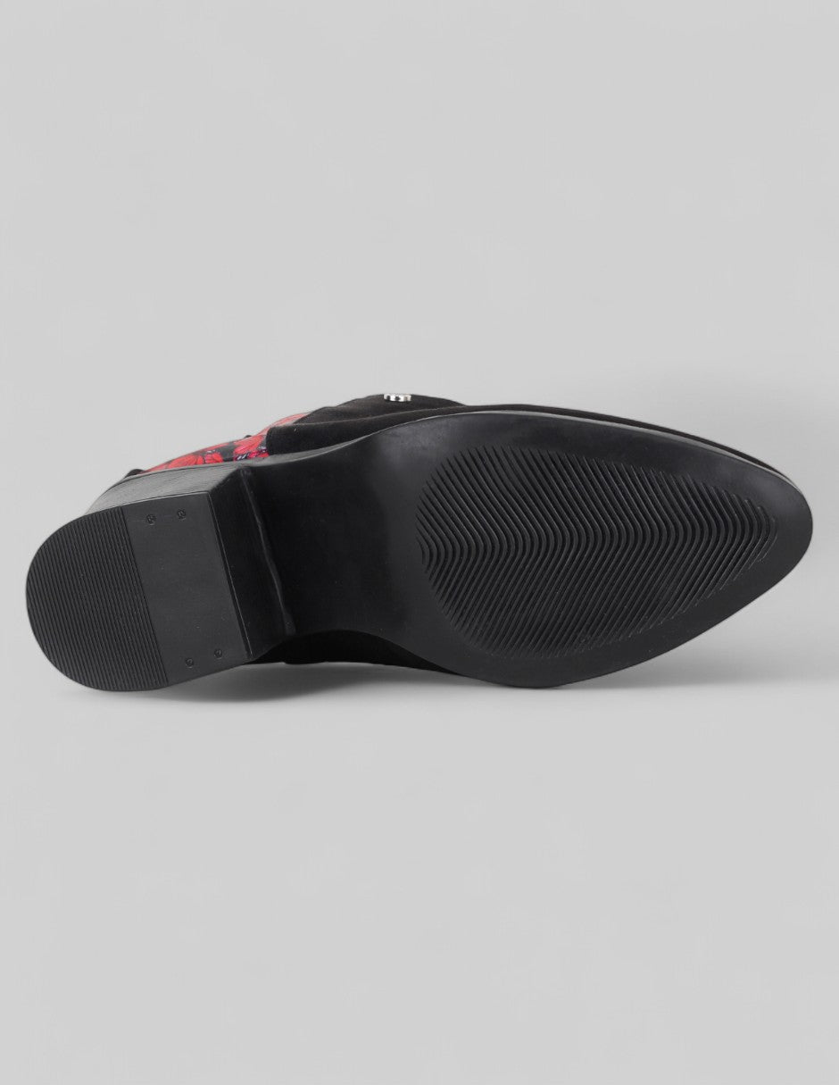 Botín con tacón Aurora en Gamuza – Negro