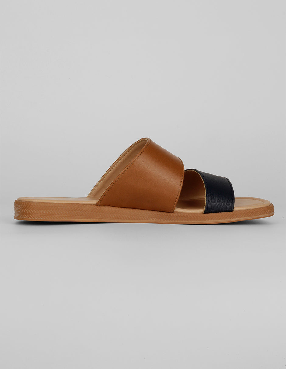 Sandalias de piso Alnia en Piel vegana – Café