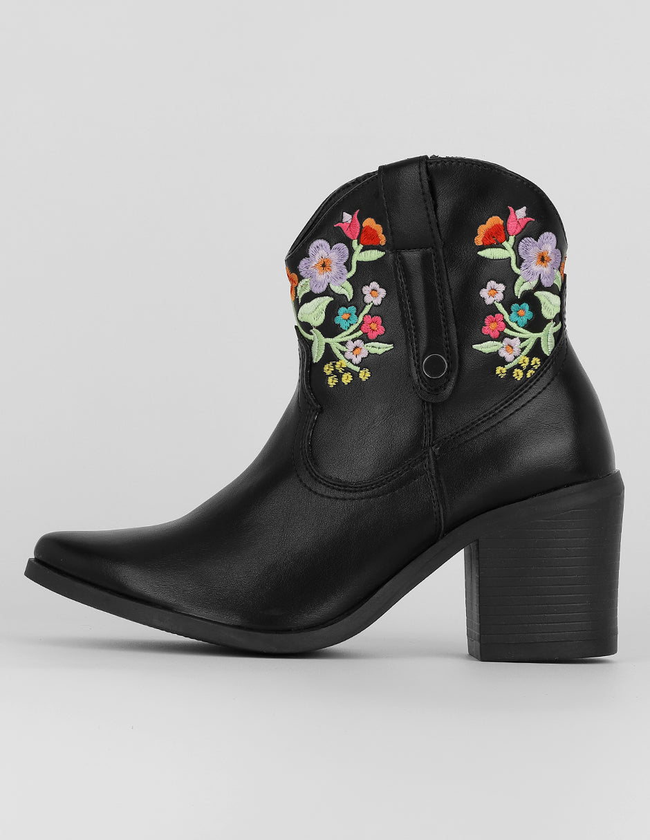 Botas tipo western Exterior Piel vegana Color Negro Para Mujer De RBCOLLECTION