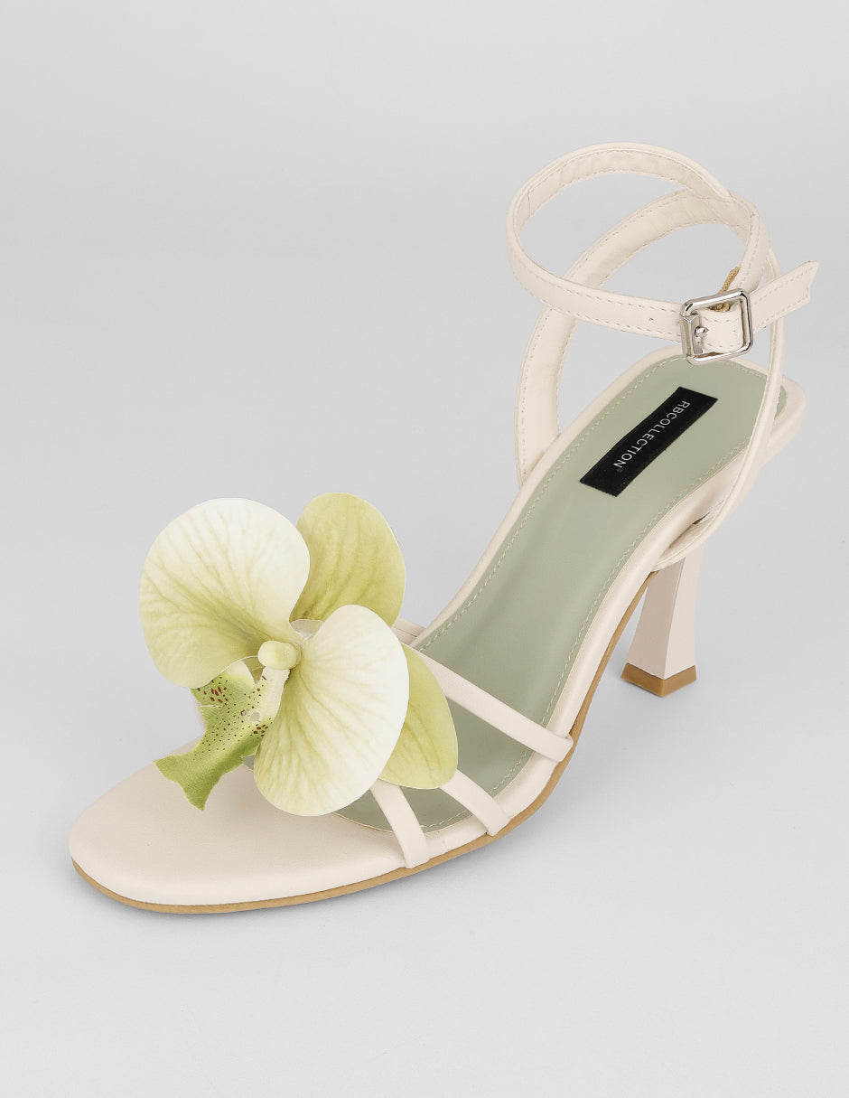 Sandalia con tacón Nat en Piel vegana – Beige